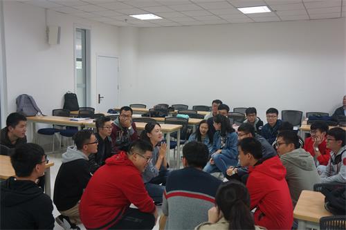 m1540222535506846.jpg 2 素质拓展.JPG