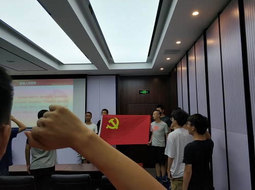 m1530212054546588.jpg ECC6C25B9038CF023B7D2E466F7F705E.jpg